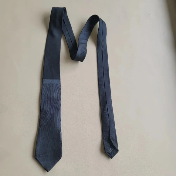 Express Men's Silk Blend Colorblock Tie Men's Neckties Gray Black 100% Silk Slim - Picture 1 of 6